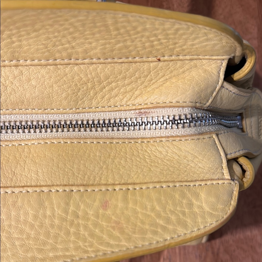 Authentic Coach Yellow Leather Satchel with Silver Hardware - Picture 3 of 6